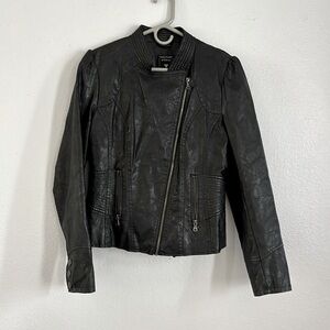 LIKE NEW • GUESS • Faux Leather Jacket •